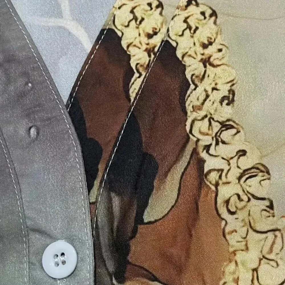 Print V-Neck Blouse - Picture 4 of 4